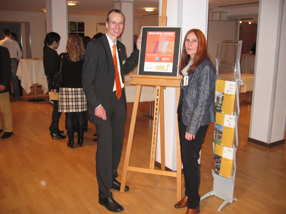 Martin Sambale, eza! chairman and Ingrid Kamerbeek with show poster on Nov 27th, 2008 